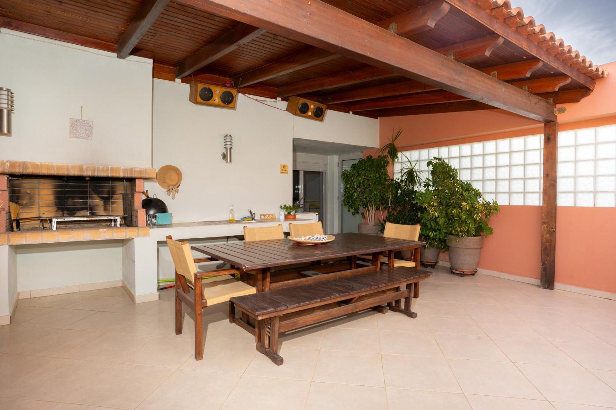 Maria'S Airport Apartment โกโรปิออน ภายนอก รูปภาพ