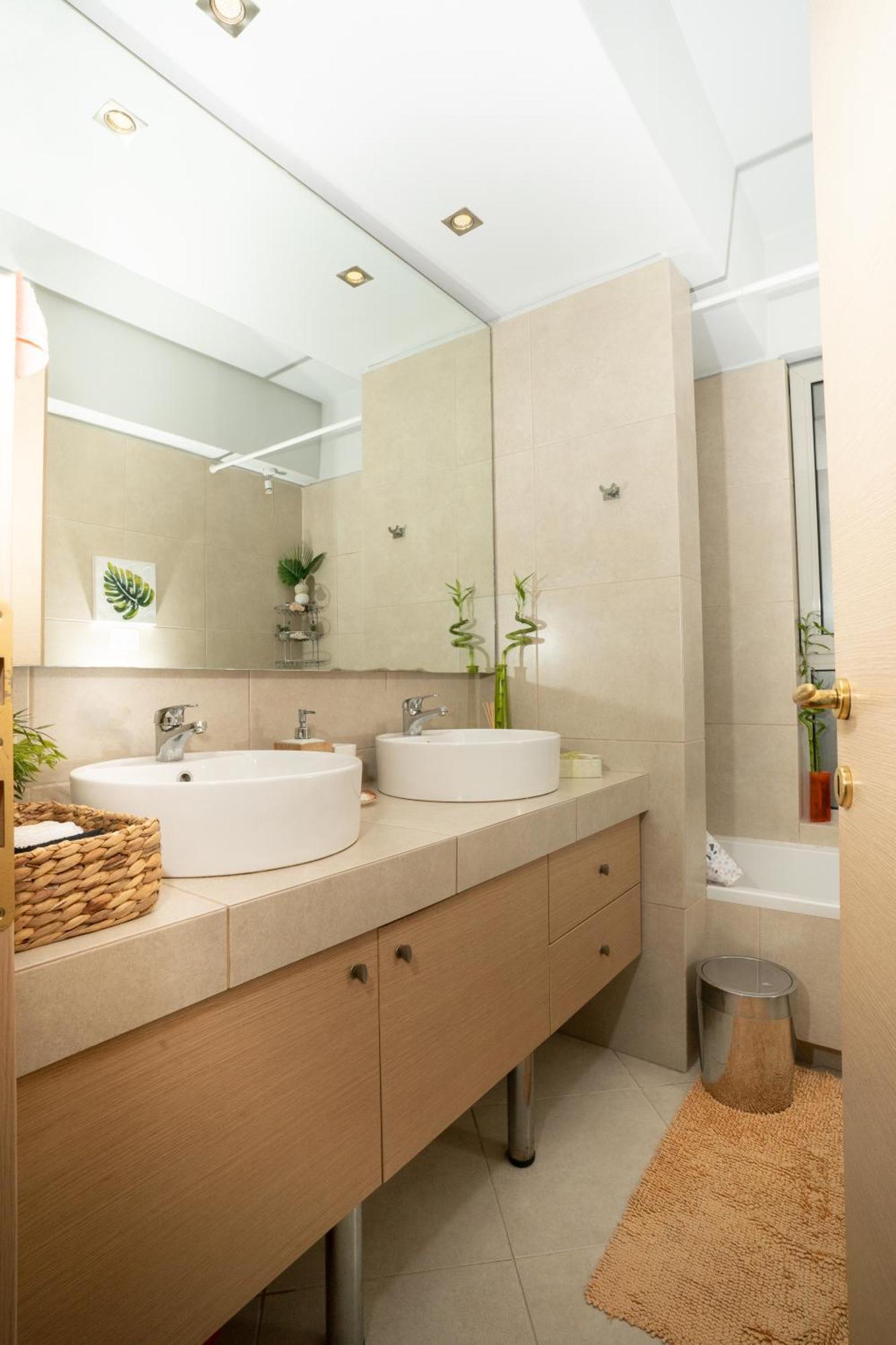 Maria'S Airport Apartment โกโรปิออน ภายนอก รูปภาพ