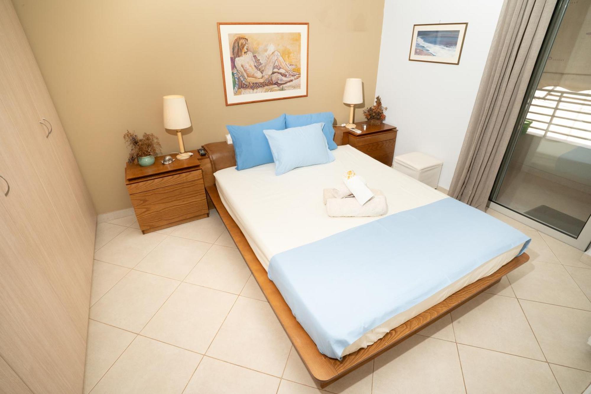 Maria'S Airport Apartment โกโรปิออน ภายนอก รูปภาพ
